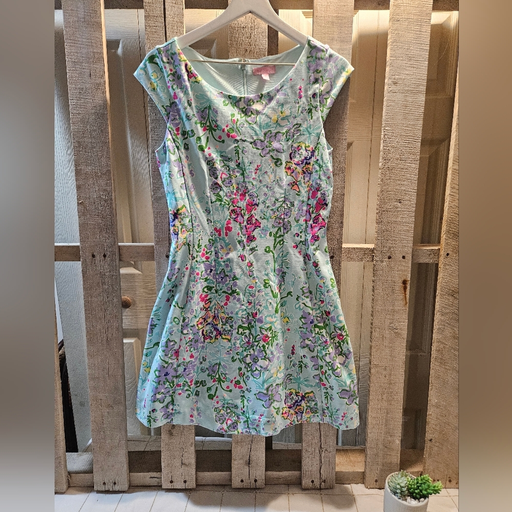 Lilly Pulitzer Floral Print Cap Sleeve Dress Size Medium
